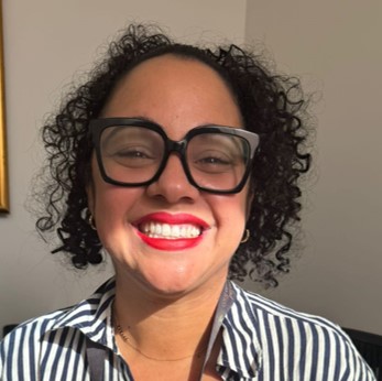 Foto de perfil de Angie I Rivera